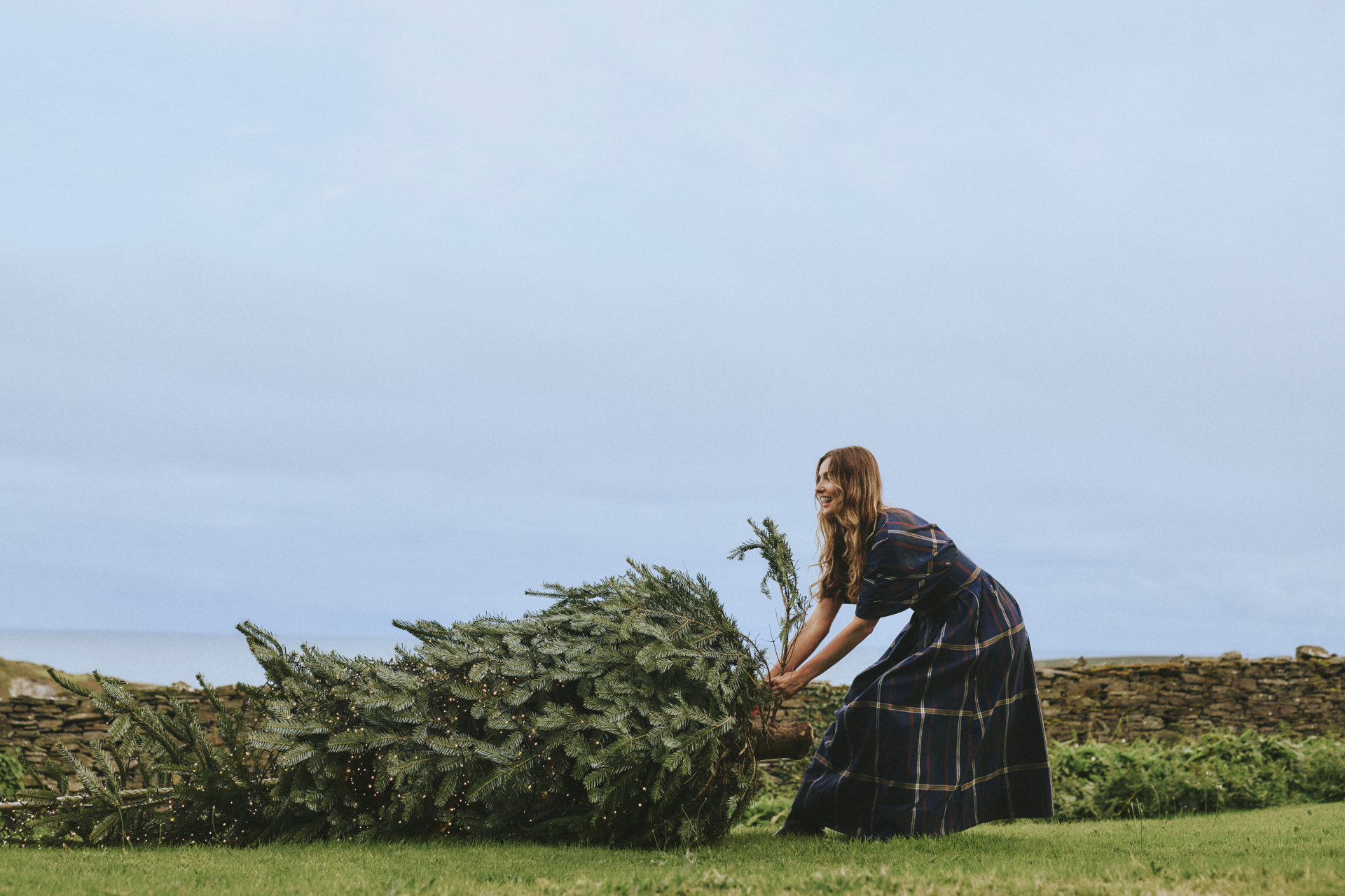 Banana Republic Launches December Campaign